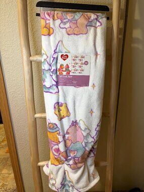 Care Bears Christmas Winter Snowman Pastel Plush Throw Blanket 60x70 NWT